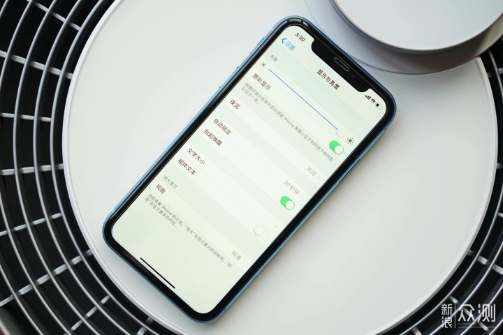 三年后再次邂逅苹果-iPhone XR深度体验 _新浪众测