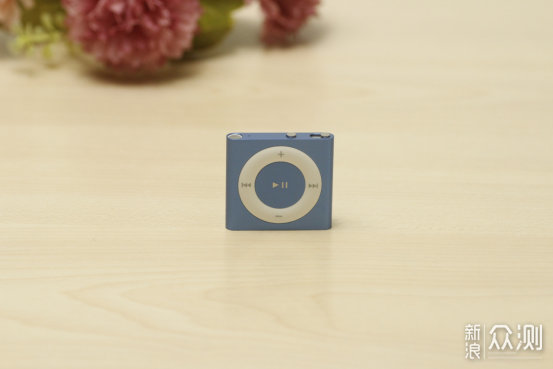 昔日荣光---iPod shuffle 4_新浪众测