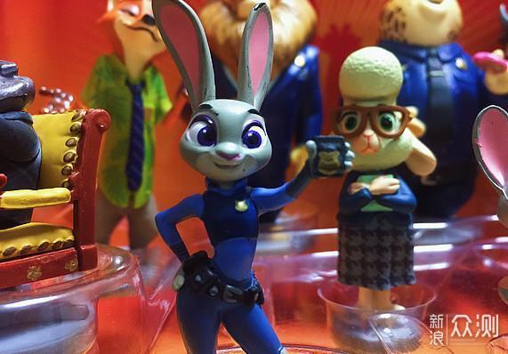 跟着手办一起回顾疯狂动物城Zootopia_新浪众测