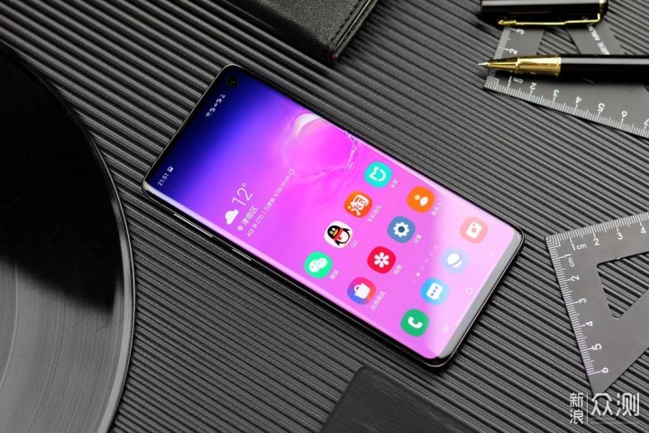 三星Galaxy S10深度体验，能称为安卓机皇吗？_新浪众测