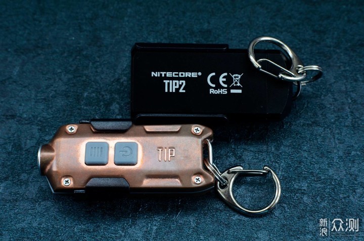 钥匙上的快拆明灯——NITECORE钥匙灯TIP2_新浪众测