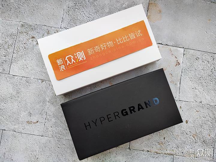 一块表两个人带——HyperGrand石英中性表评测_新浪众测