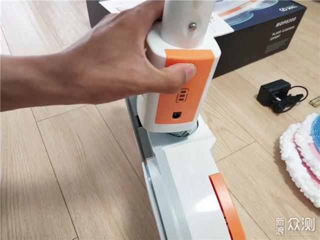 Bobot MOP830电动拖把开箱_新浪众测