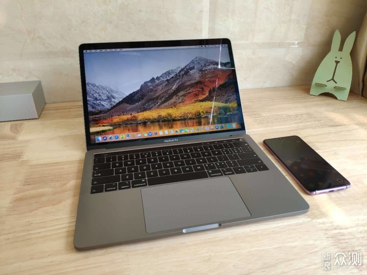 MacBook Pro（2018）开箱上手_新浪众测