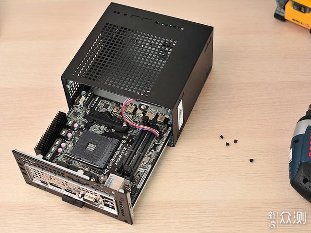 DeskMini A300，NOX高频条能否带2400G飞_新浪众测