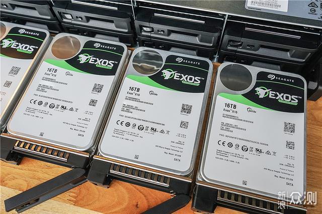 16T硬盘——Seagate EXOS X16银河企业盘首测_新浪众测