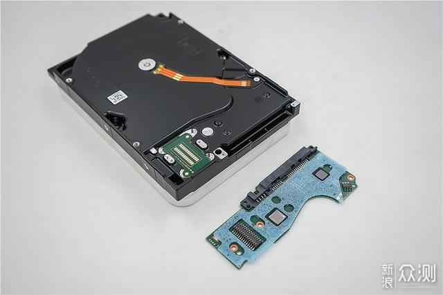 16T硬盘——Seagate EXOS X16银河企业盘首测_新浪众测