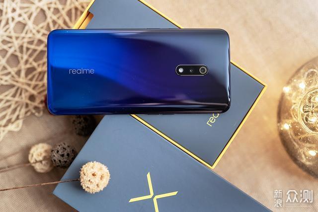 realme X这样的中端机，凭什么“敢越级”？_新浪众测