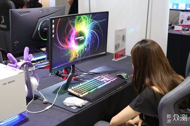 摸外设看妹子赢奖品 金士顿 HyperX粉丝见面会_新浪众测