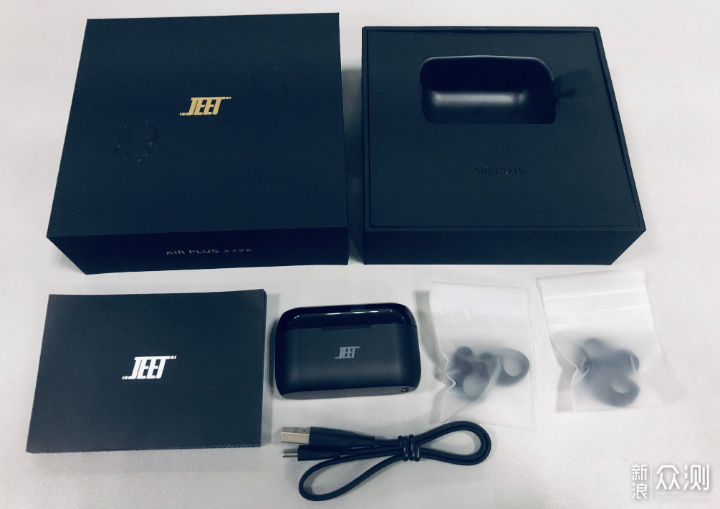 动铁强芯，轻巧触控，JEET Air Plus 轻测评_新浪众测