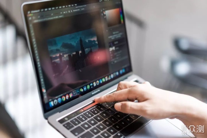 ​MacBook Pro 2019 13寸，很多人的第一台Mac_新浪众测