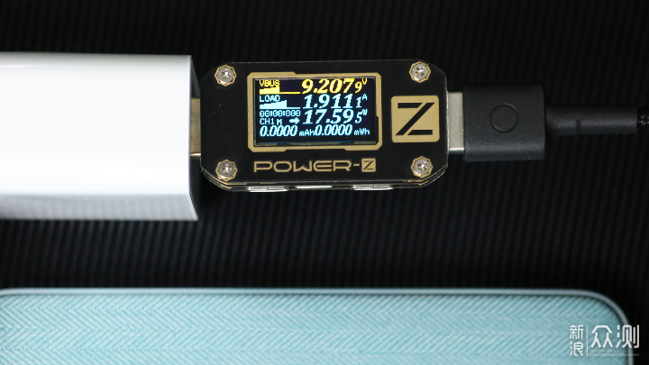 小米有品紫米布面移动电源评测，支持双向快充_新浪众测