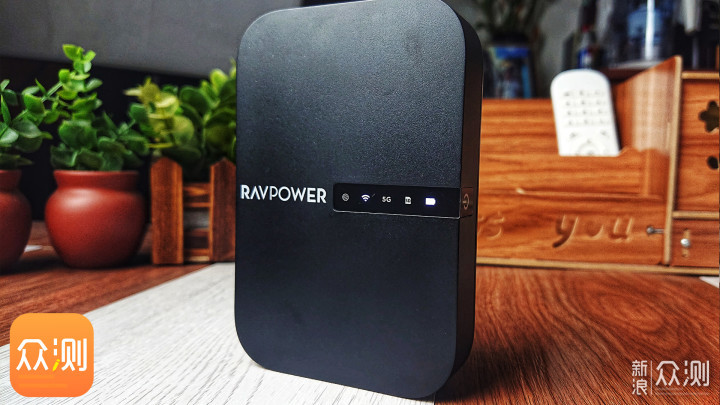 N合一的数码伴侣，RAVPOWER文件宝体验_新浪众测