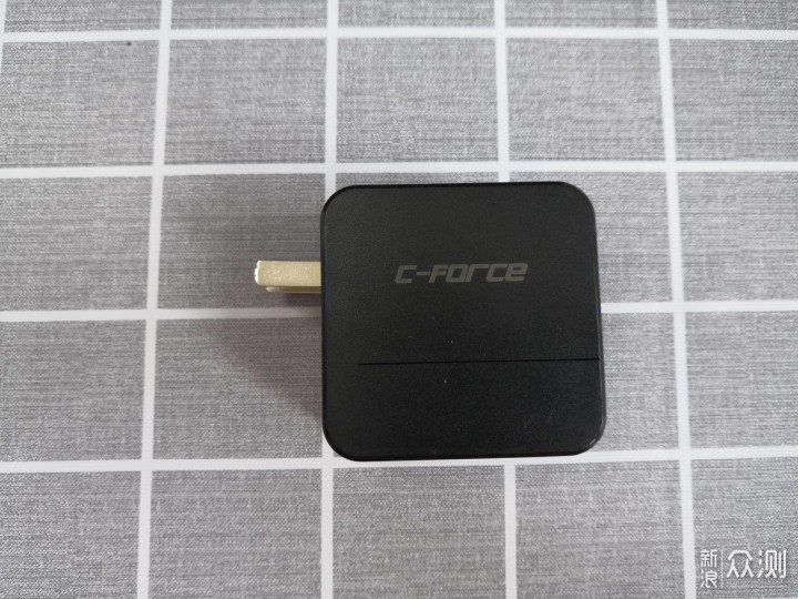 C-Force 45W USB PD充电器快评_新浪众测