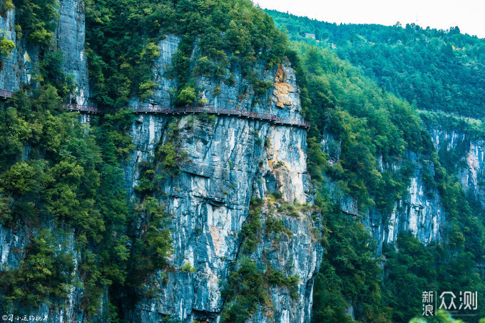 自驾旅拍恩施地心谷，美景美食和美人_新浪众测