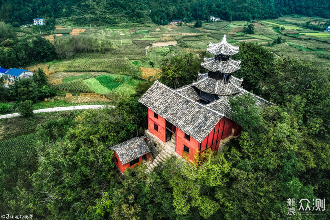 自驾旅拍恩施地心谷，美景美食和美人_新浪众测