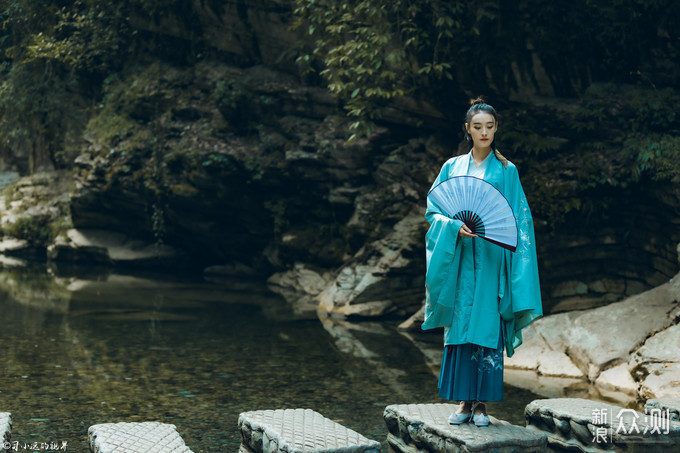 自驾旅拍恩施地心谷，美景美食和美人_新浪众测