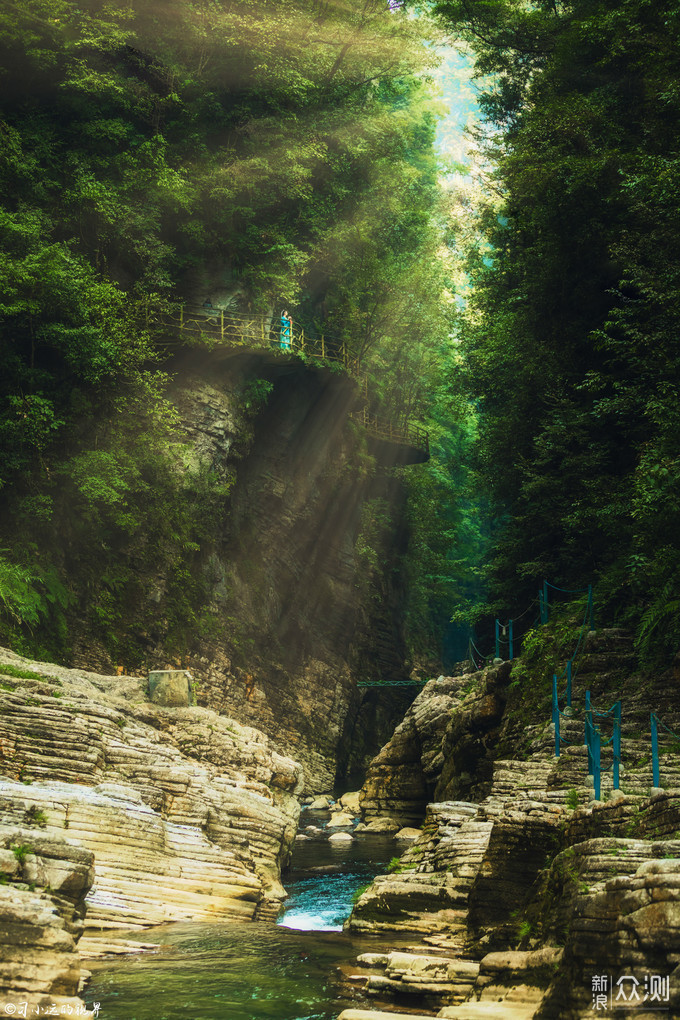 自驾旅拍恩施地心谷，美景美食和美人_新浪众测