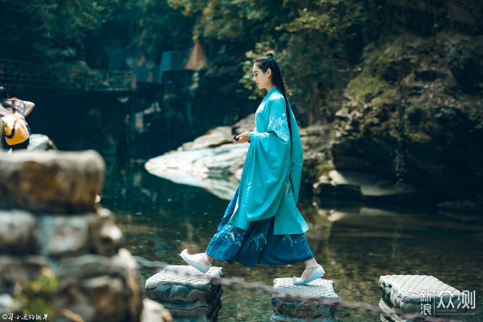 自驾旅拍恩施地心谷，美景美食和美人_新浪众测