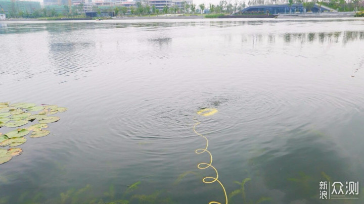 探秘水下世界，潜行多睿DORY潜拍无人机上手_新浪众测