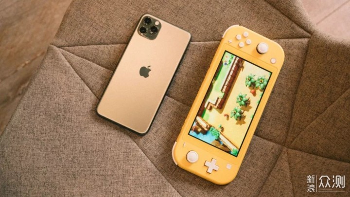 Switch Lite，第一眼就知道是我想要的游戏机_新浪众测