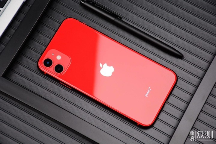 iPhone 11的十问十答：“真香机”值得入手吗_新浪众测