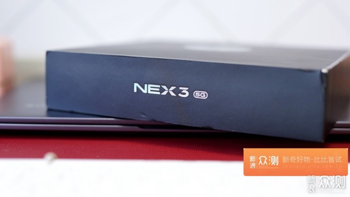 用了就回不去了，惊艳的NEX 3 5G瀑布屏！_新浪众测