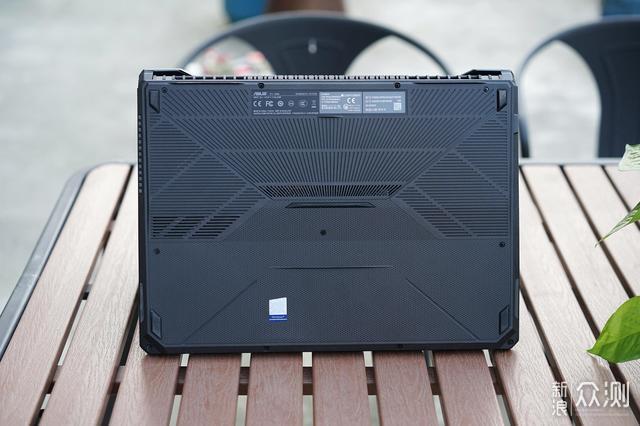 华硕飞行堡垒7金属电竞版笔记本电脑使用评测 _新浪众测