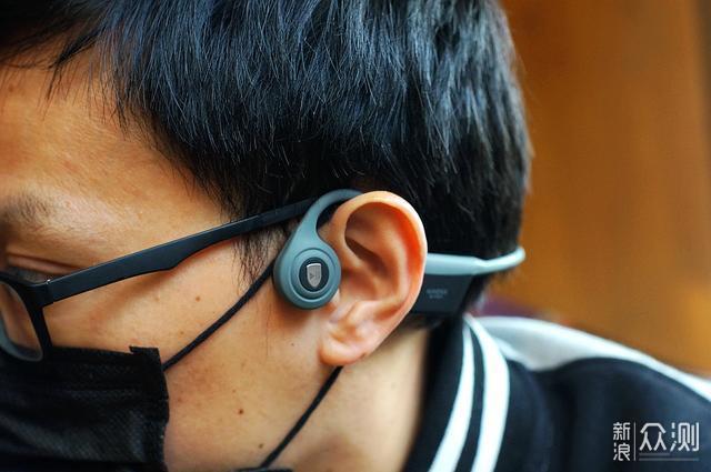 保护听力不影响与人之间的沟通这款耳机做到了_新浪众测