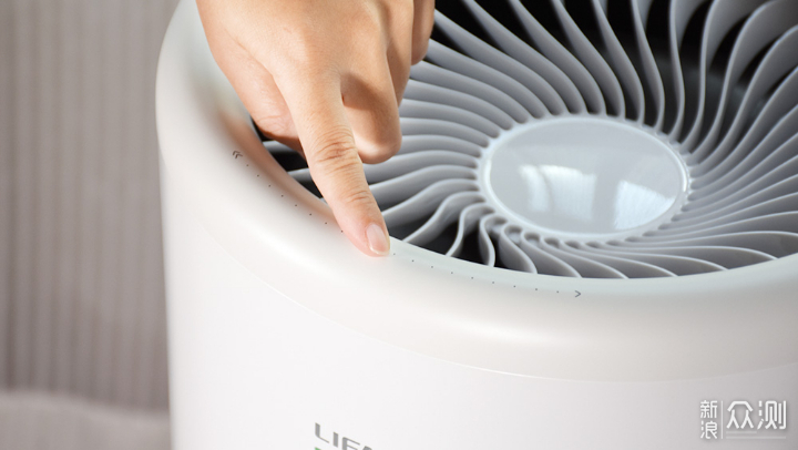 现代家庭的呼吸助理 LIFAair LA500空气净化器_新浪众测