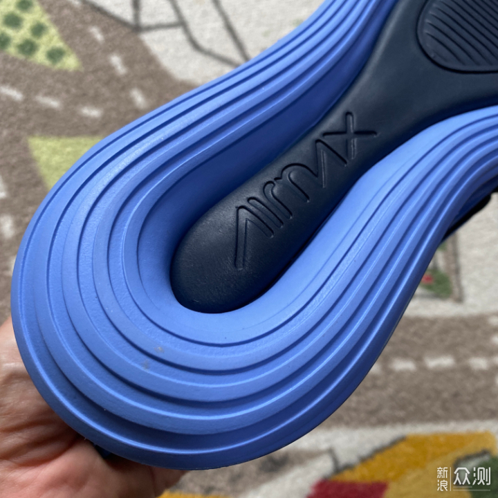 双十一来晒晒Nike Air Max 720气垫鞋_新浪众测