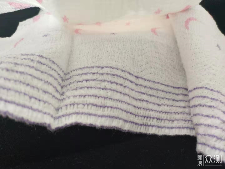 贴身又贴心:6大实验告诉你，什么样卫生巾好用_新浪众测