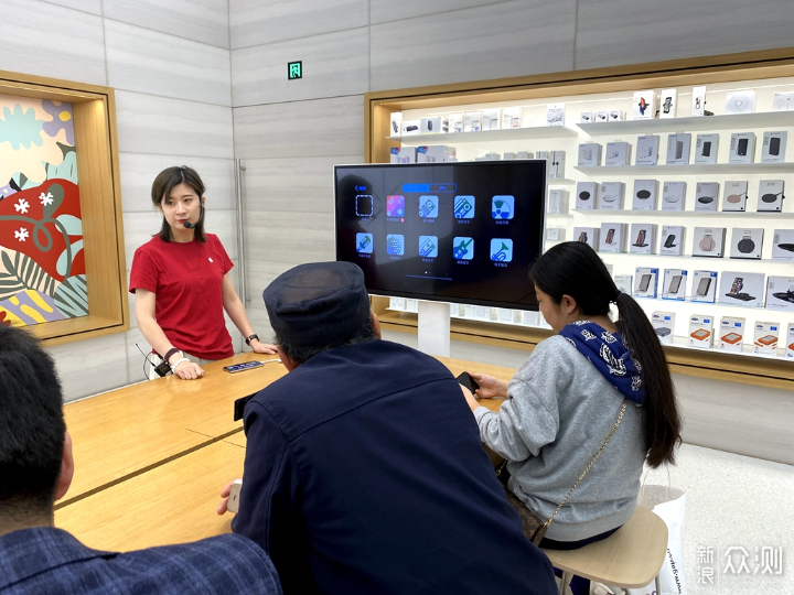 Apple济南恒隆广场直营店探店游记_新浪众测