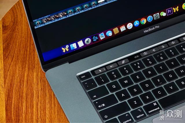 一个视频工作者的16 英寸MacBook Pro深度体验_新浪众测