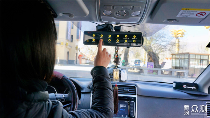 盯盯拍E5行车记录仪，让行车安全更可靠！_新浪众测