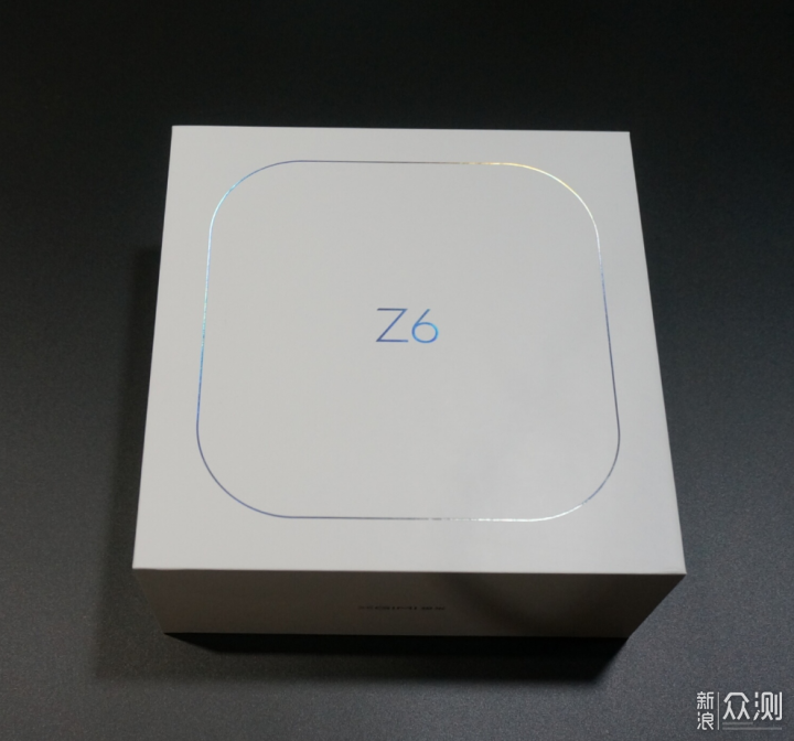 超大屏的视觉体验 xgimi极米z6投影仪评测
