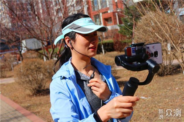 户外vlog直播怎么玩?搭配塞宾智麦完美降噪