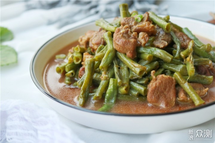 夏天最爱的豆角炖肉,豆角比肉好吃