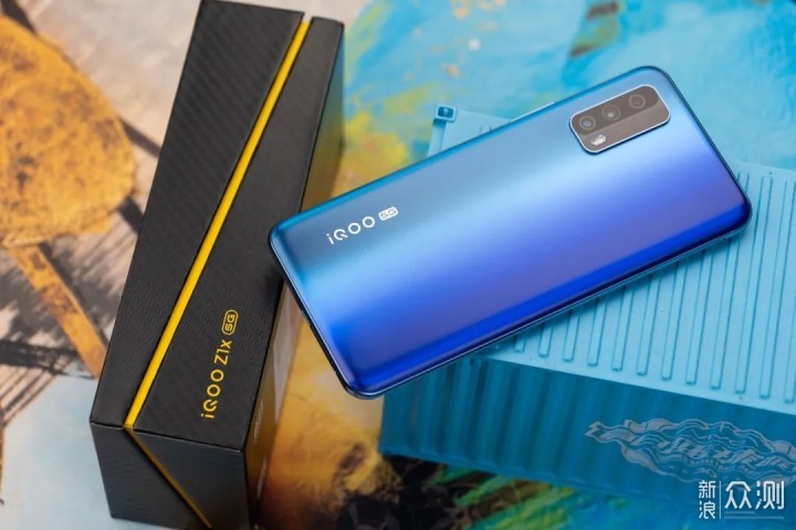 廉价的iqoo z1x图赏与对《永生守卫》的排雷