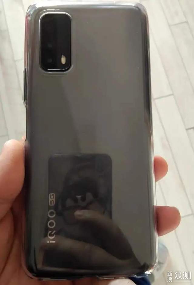 炸裂性能的vivo iqoo z1x手机实测!