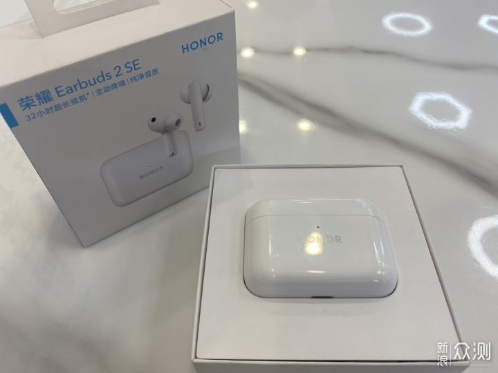 荣耀earbuds2se耳机蓝牙耳机续航焦虑终结