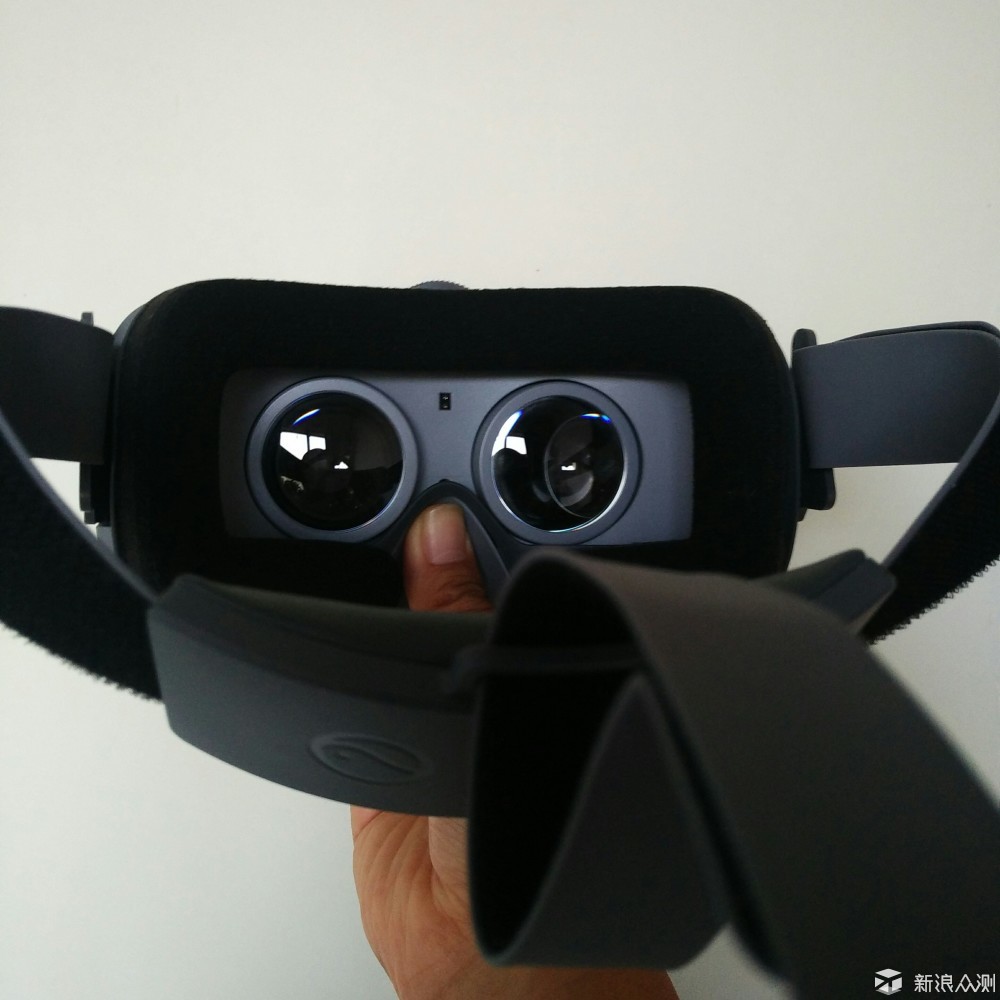 小怪兽有大不同--Pico Goblin VR体验作业_新浪众测