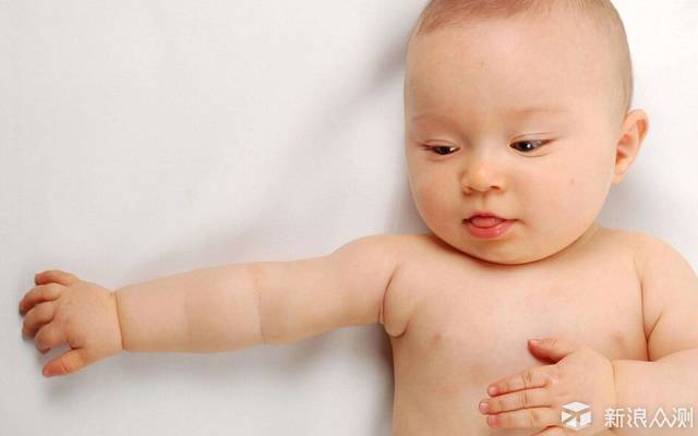 为了避免秋季腹泻困扰宝宝，记住这些预防方法_新浪众测
