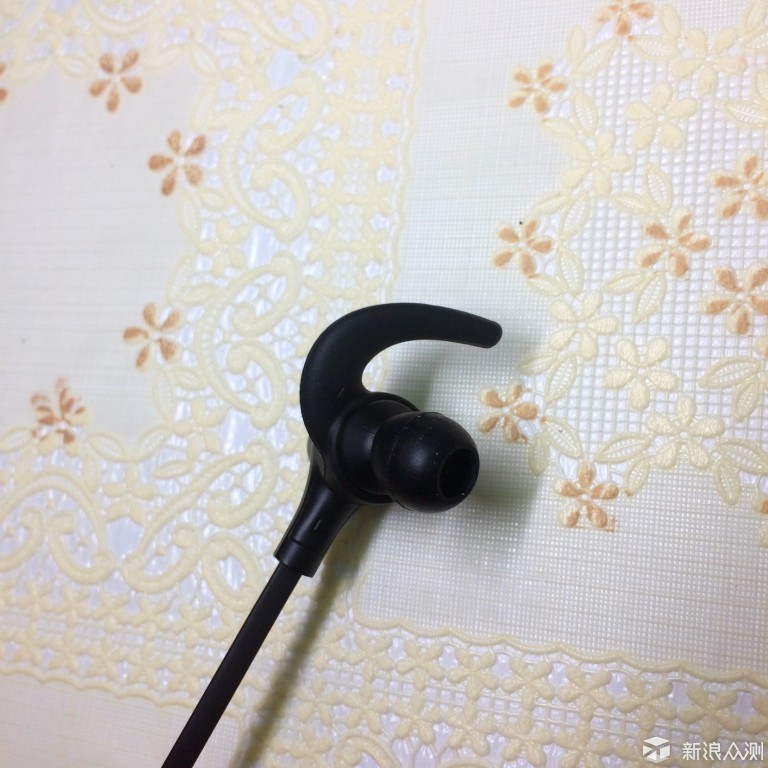 迎接“无线”——雷柏VM300游戏蓝牙耳机体验_新浪众测