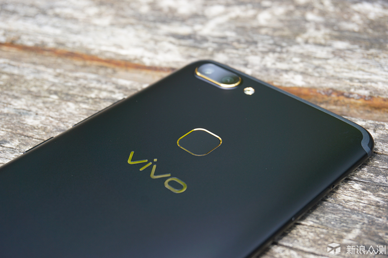 vivo X20试用：拍照出色的全能轻旗舰_新浪众测