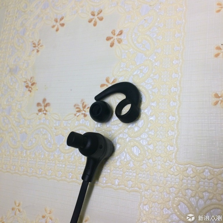 迎接“无线”——雷柏VM300游戏蓝牙耳机体验_新浪众测