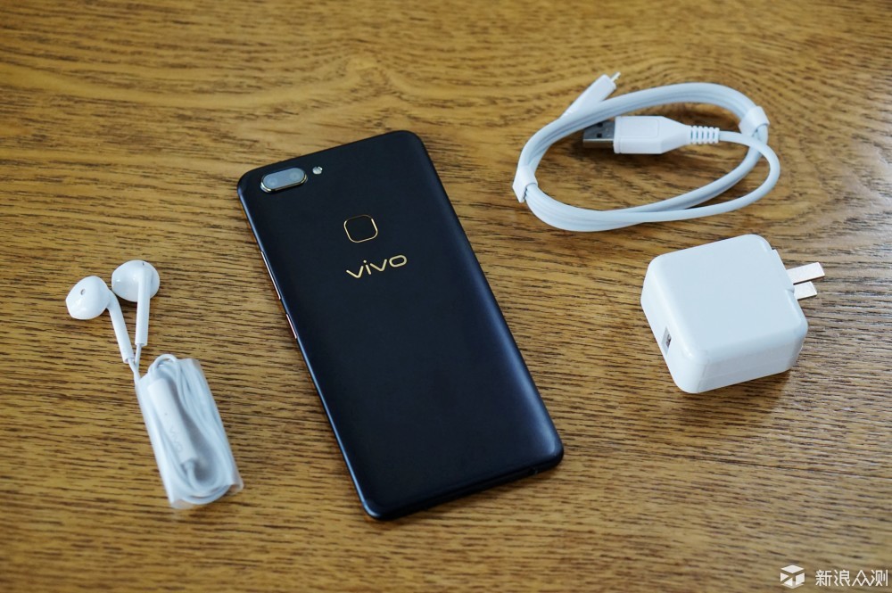 不惊艳，但很“全面”——vivo X20 体验_新浪众测