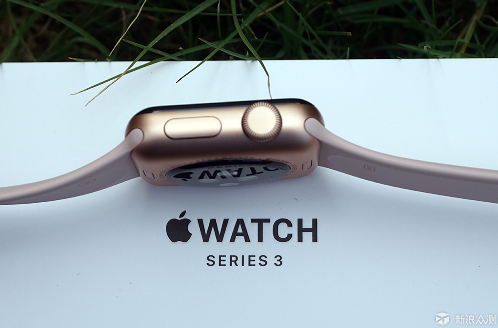 苹果坑，越挖越深：Apple Watch 3 智能手表_新浪众测