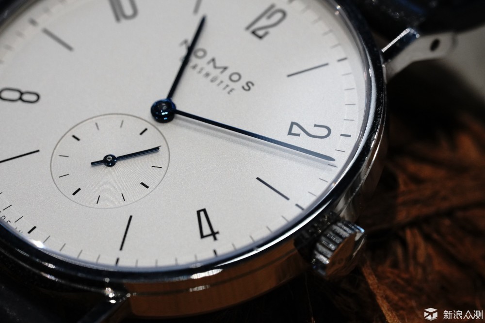 简约之美：NOMOS Tangente 164机械表开箱_新浪众测