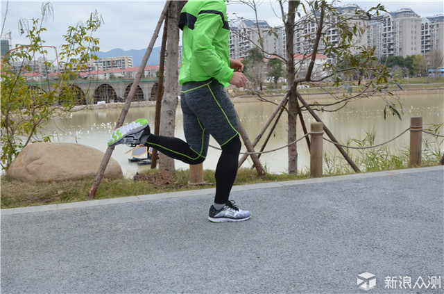 突破传统的诚意跑鞋—361-SPINJECT 跑鞋体验_新浪众测